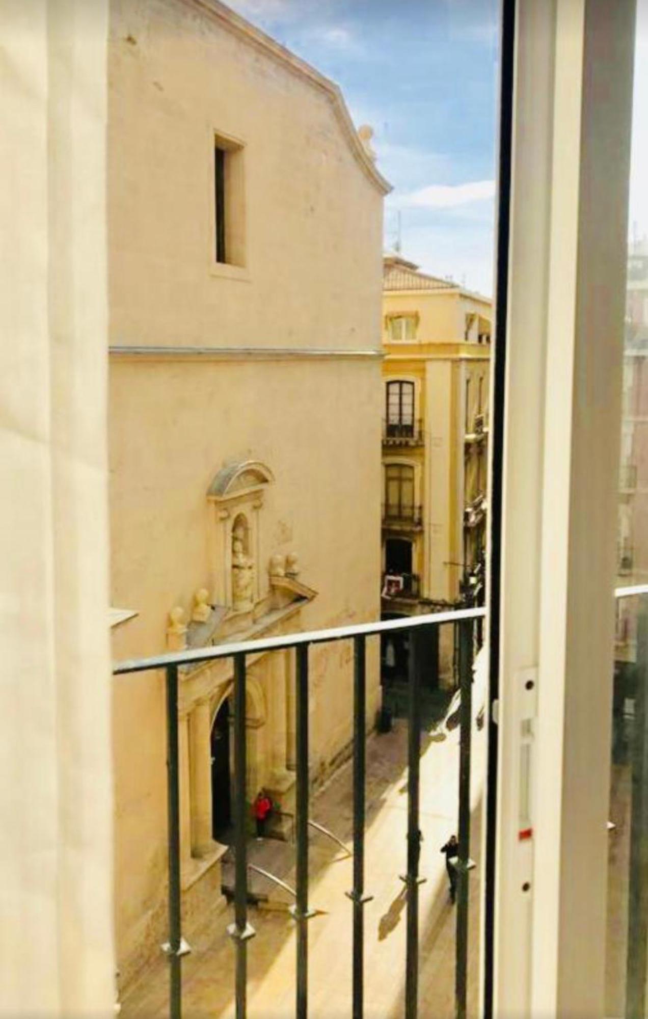 Boutique Apartment By The Sea Alicante Eksteriør billede