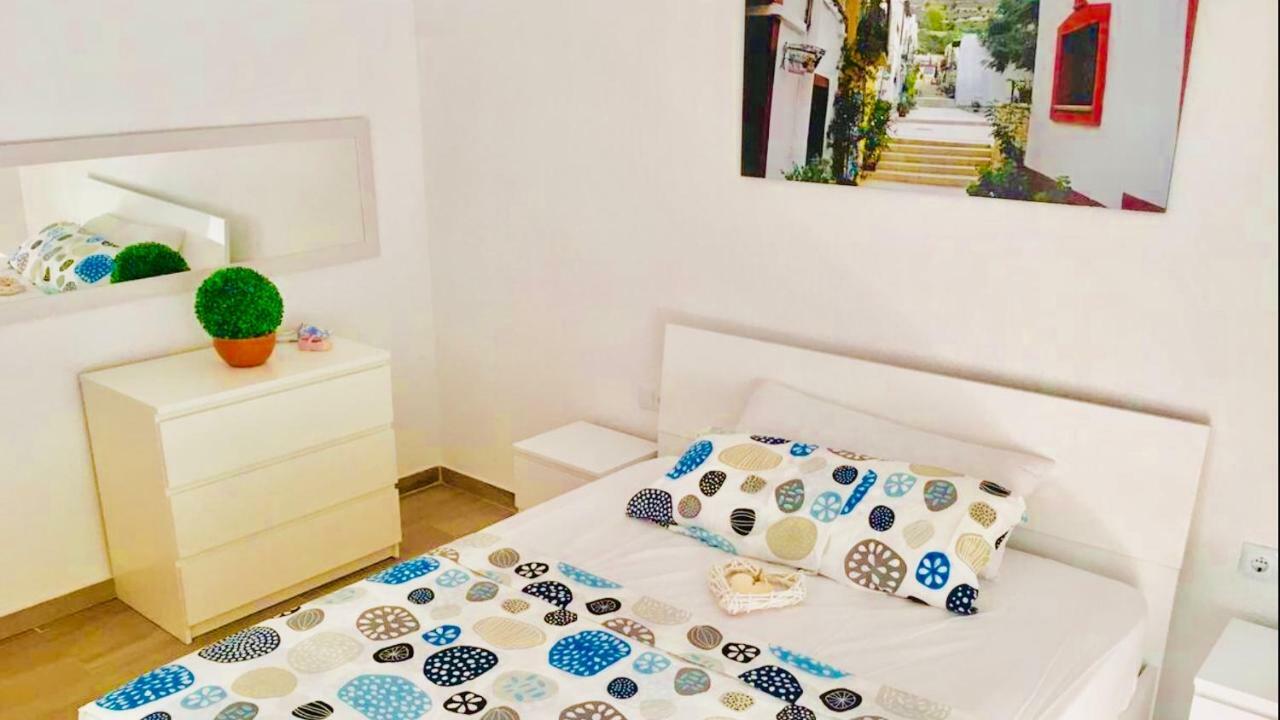 Boutique Apartment By The Sea Alicante Eksteriør billede